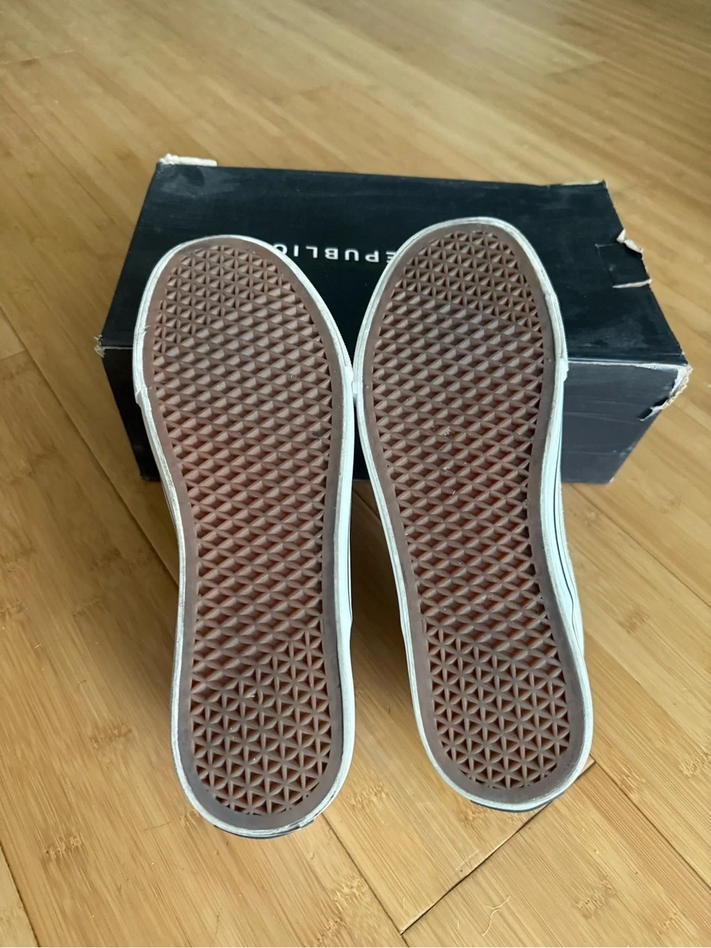 New Republic comfortable cream